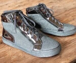 Lauren Lorraine Skippy Pewter High-Top Sneakers Zip side Size 7 New in box